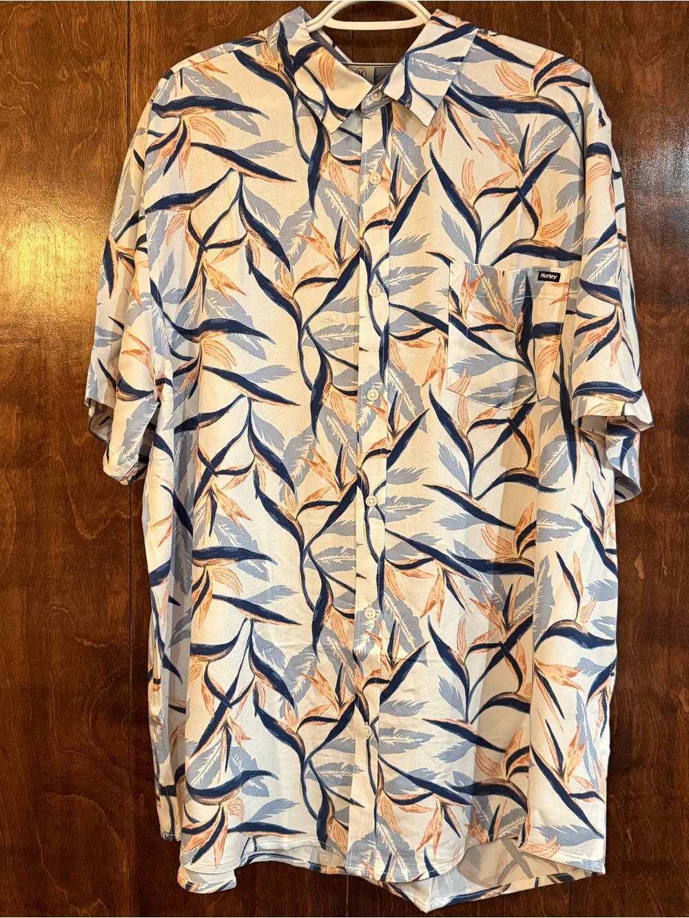 Hurley Men’s XXL Tropical Floral Rayon Button Up Shirt Resort Beach Coastal